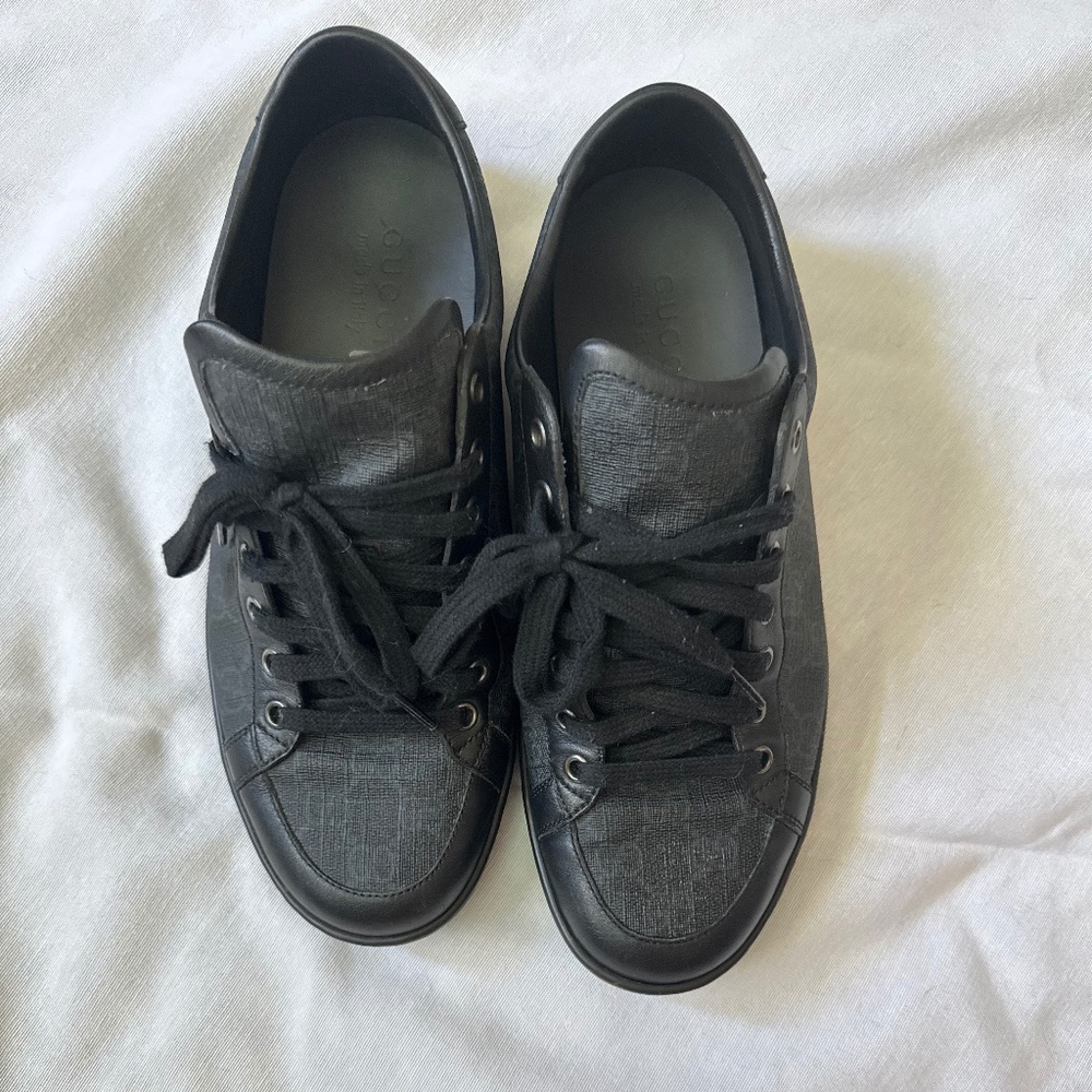 Gucci men’s tennis shoe